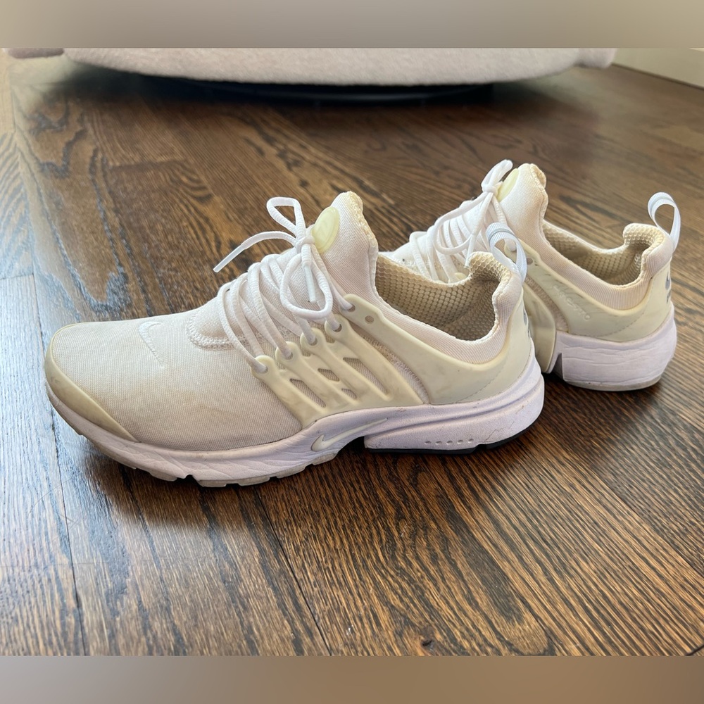 Nike Presto Cream/white Sneakers